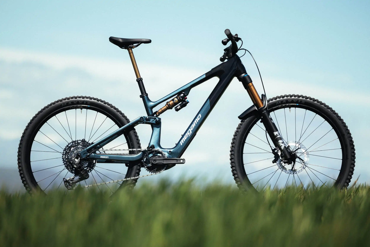 Megamo Reason AIR AL 07 Avinox M2S 2027 Storm Blue #2